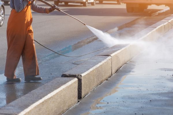 Commercial Concrete Cleaning in Sparks