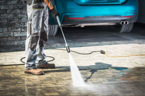 Driveway Pressure Washing in Sparks