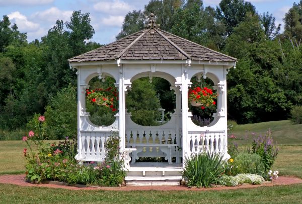 Gazebo Cleaning in Sparks