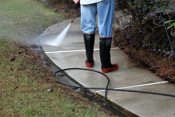 Sidewalk Pressure Cleaning in Sparks